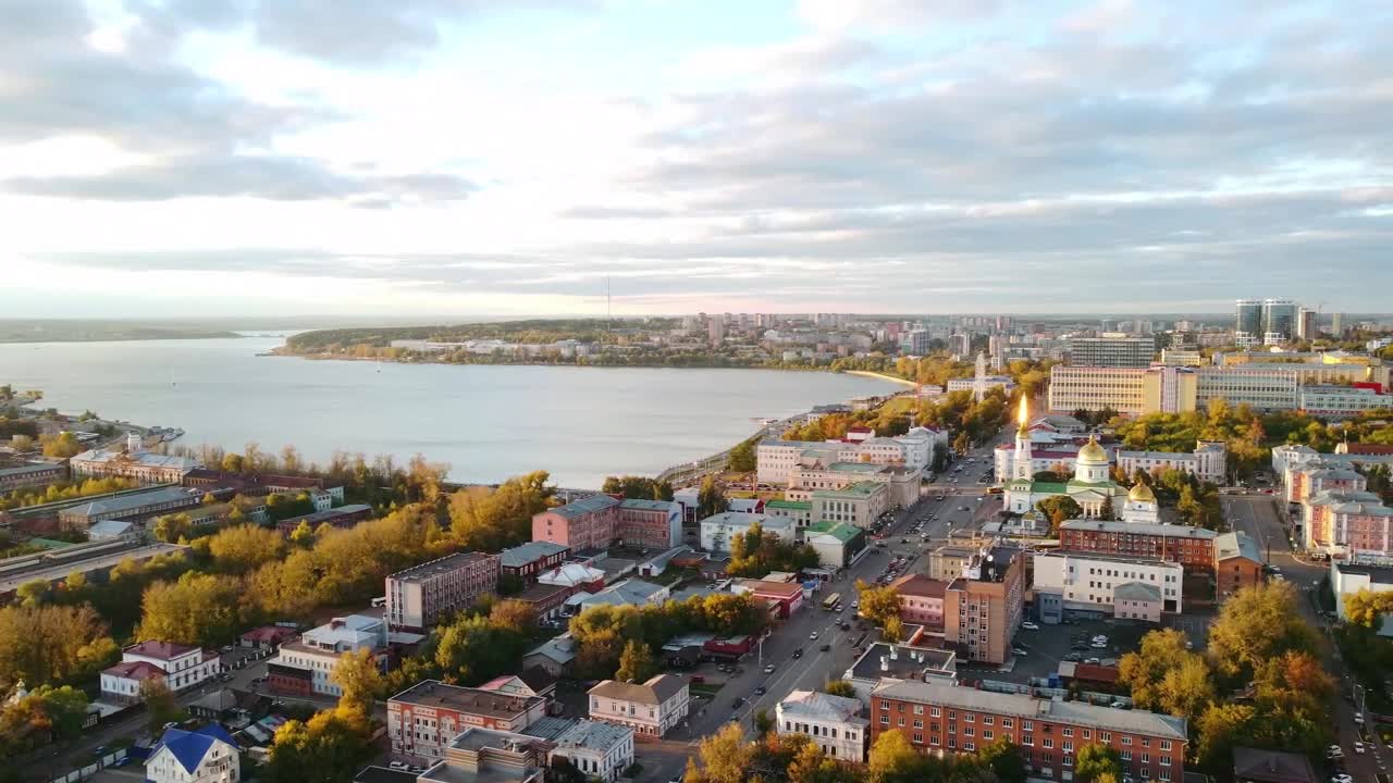 Превью видео № 1 ЖК «Квартал на Горького»