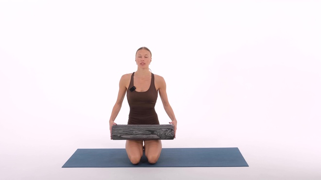 День 5: Ролл для спины, ягодиц и корпуса