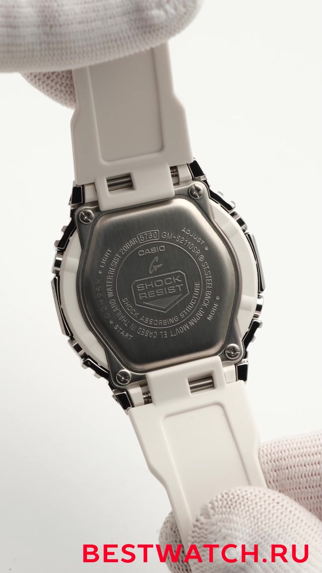 casio GM-S2110SR-7A