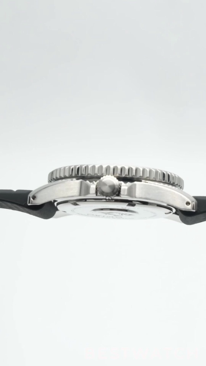 seiko SNE573P1