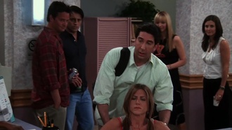 Friends.S09E07.The.One.With.Ross's.Inappropriate.Song