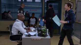 Бруклин 9-9 S02E02