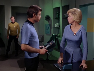 Star.trek.TOS.s03e08.For.the.World.Is.Hollow.and.I.Have.Touched.the.Sky