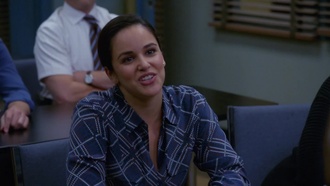 Бруклин 9-9 S04E17