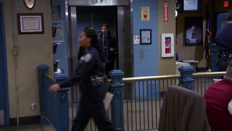 Бруклин 9-9 S04E19