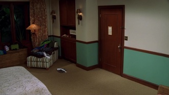 Друзья S10E02. Эпизод, где Росс в порядке