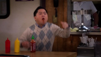 Две девицы на мели S05E03