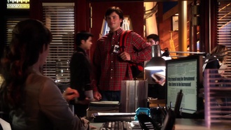 Smallville.S08E02.Plastique