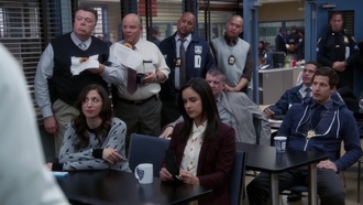 Бруклин 9-9 S01E17