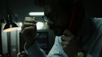 Бумажный дом S02E04