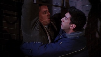 Friends.S07E17.The.One.With.The.Cheap.Wedding.Dress
