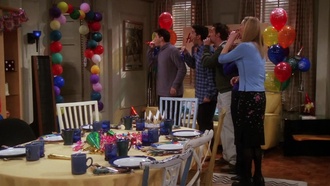 Друзья S07E14. Эпизод, в котором всем исполняется по 30
