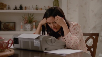 Трудности ассимиляции S04E08