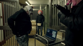 Sherlock s03e02. Знак трех