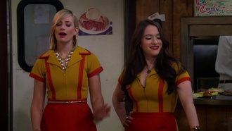 Две девицы на мели S05E17