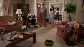 Трудности ассимиляции S03E02 Breaking Chains