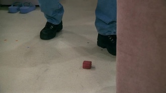 Друзья S09E01. Эпизод в котором никто не делает предложения