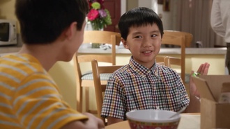 Трудности ассимиляции S03E07 The Taming of the Dads