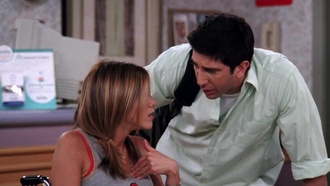Friends.S08E23.The.One.Where.Rachel.Has.a.Baby.part1.2002.BDRip