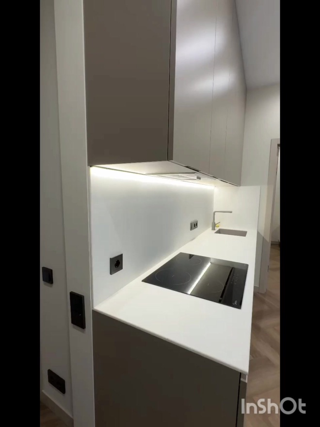 2-комн., 42 м², 20/30 этаж