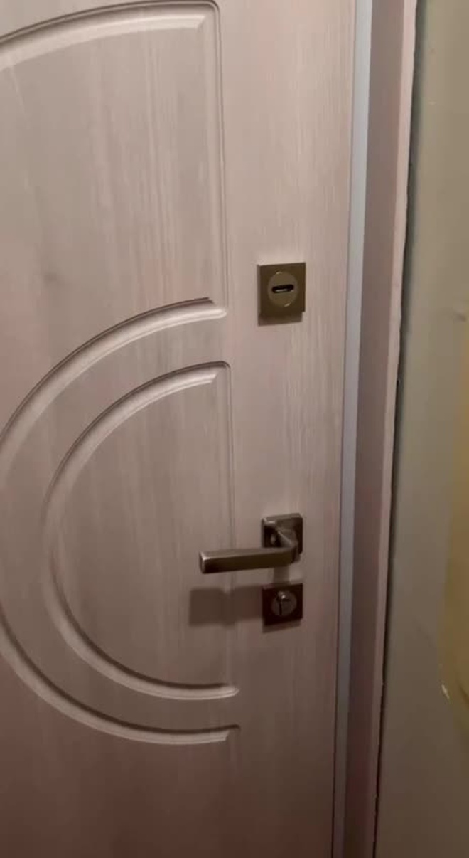 3-комн., 57,5 м², 1/9 этаж