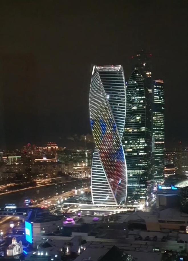 2-комн., 61,2 м², 22/61 этаж